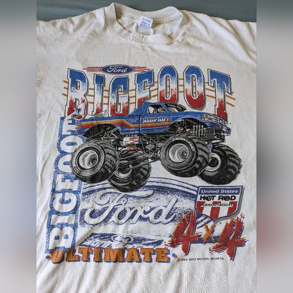 Vintage Monster Truck Bigfoot T-shirt
